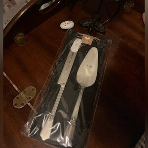 NWT Mudpie Wedding Cake Knife & Server Set -